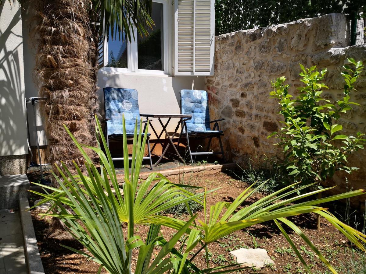 City Center Garden Apartments Szybenik Zewnętrze zdjęcie