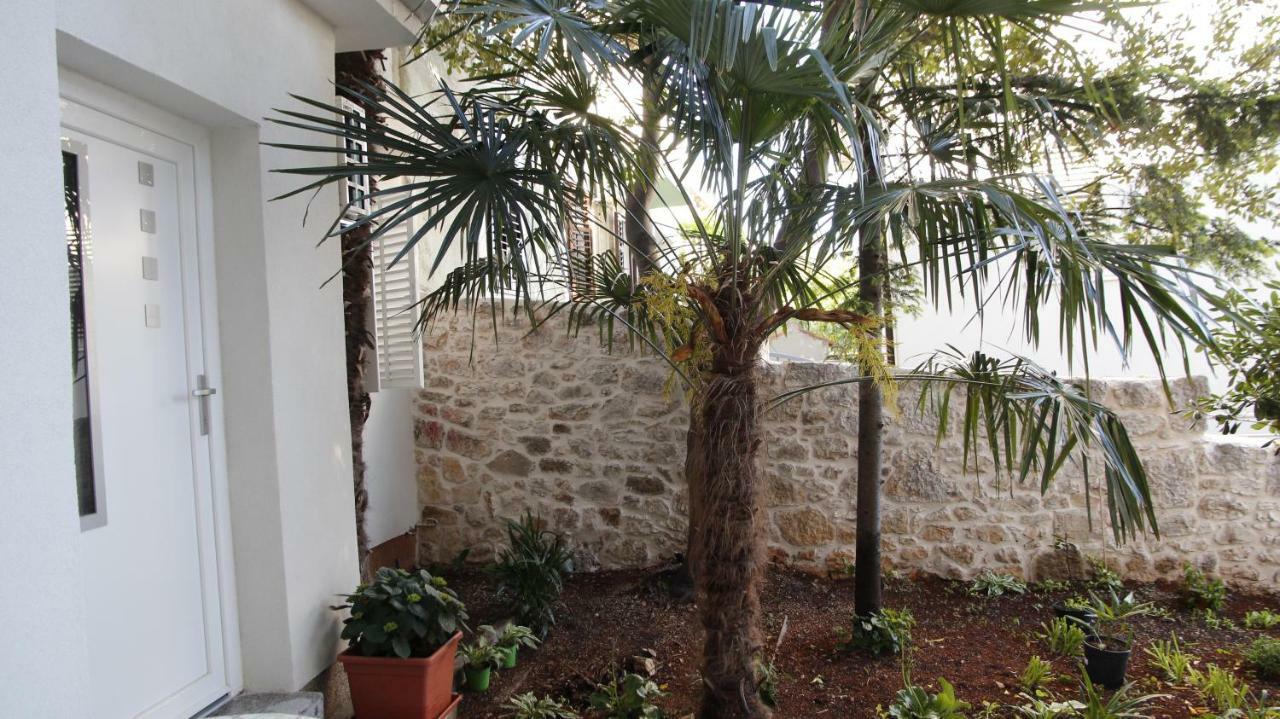 City Center Garden Apartments Szybenik Zewnętrze zdjęcie