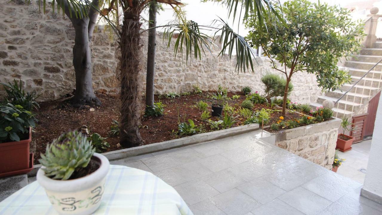City Center Garden Apartments Szybenik Zewnętrze zdjęcie