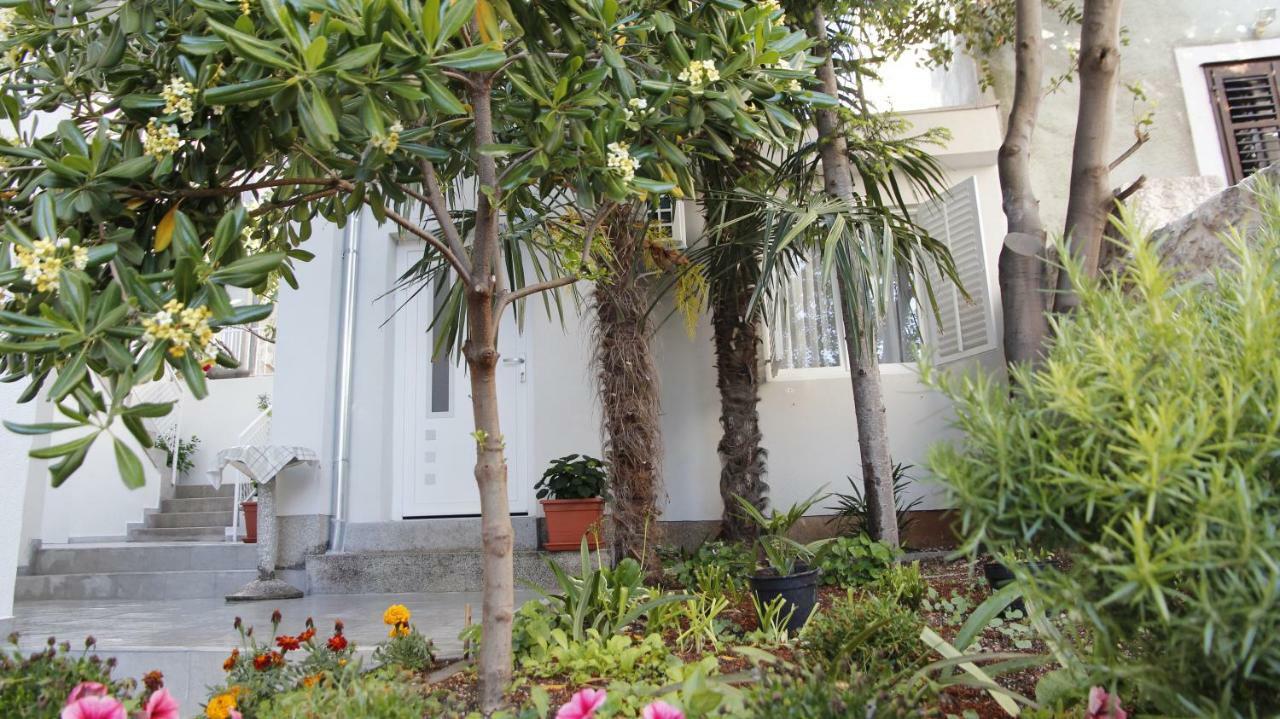 City Center Garden Apartments Szybenik Zewnętrze zdjęcie