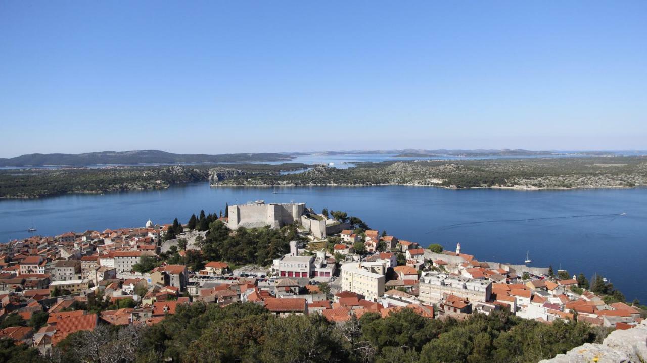 City Center Garden Apartments Szybenik Zewnętrze zdjęcie