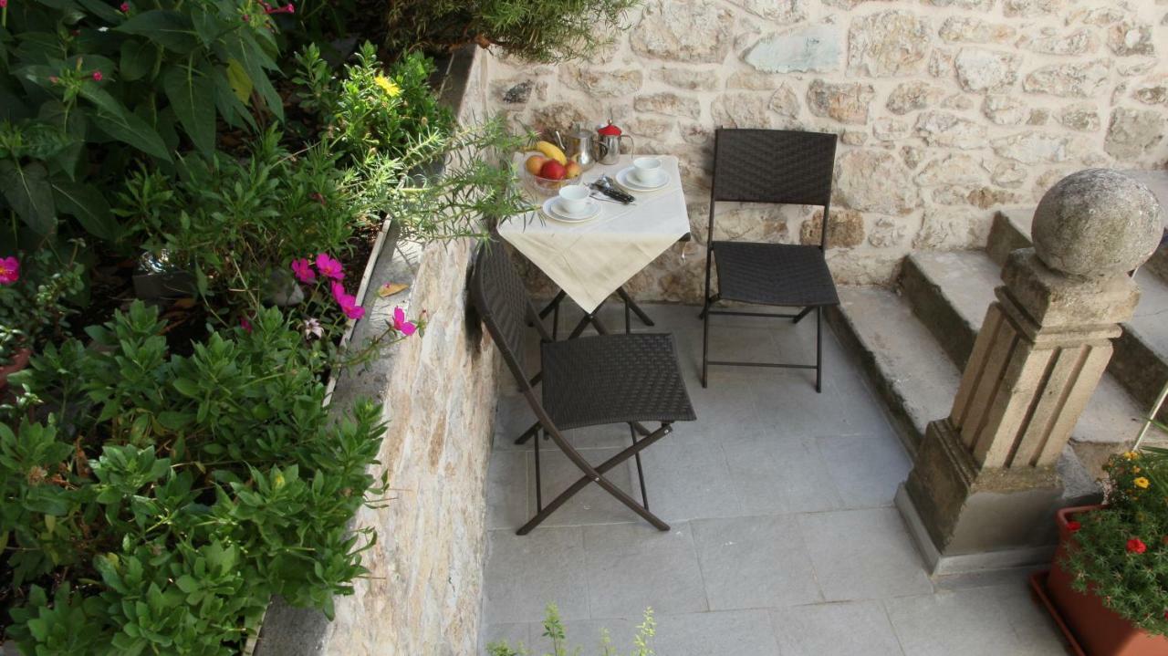 City Center Garden Apartments Szybenik Zewnętrze zdjęcie