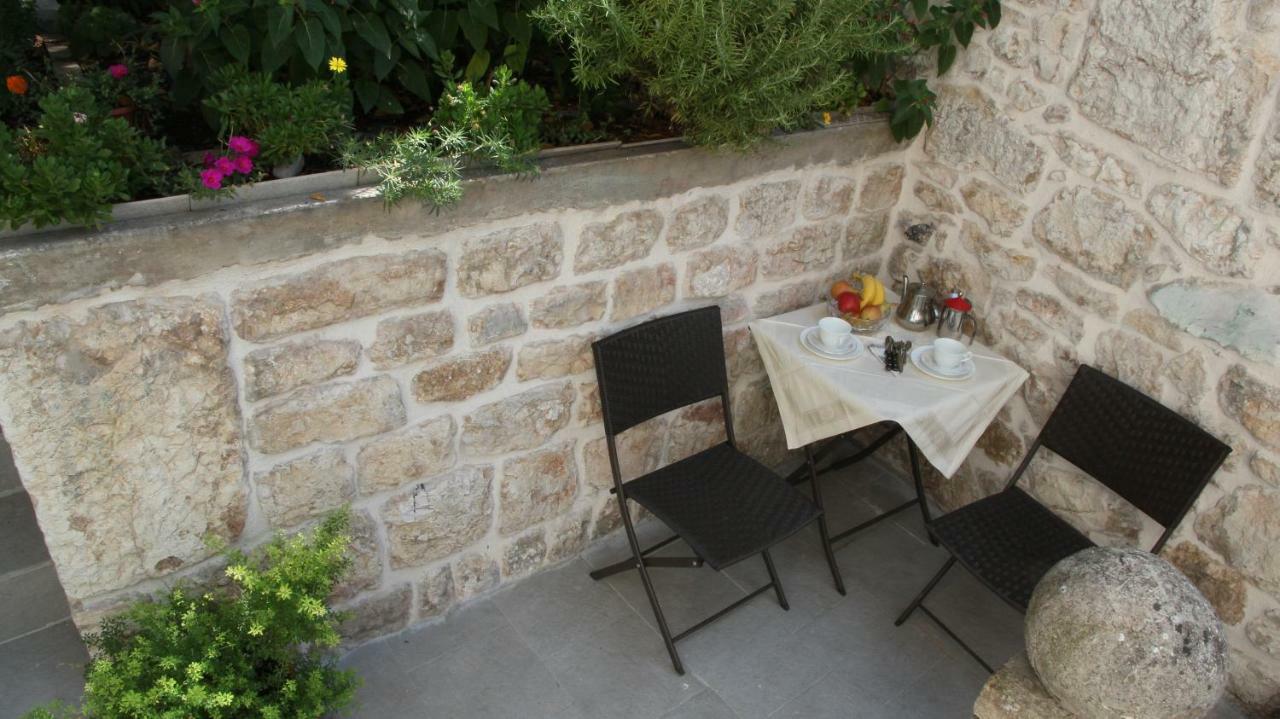 City Center Garden Apartments Szybenik Zewnętrze zdjęcie